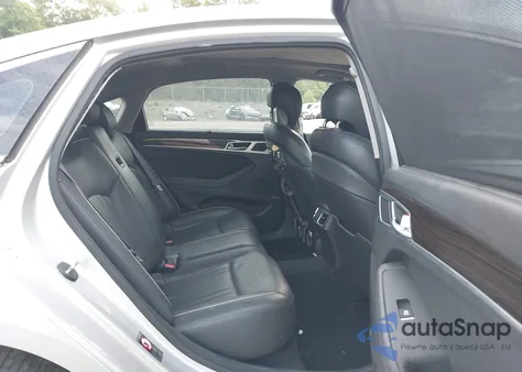 2015 Hyundai Genesis 3.8 z USA, uszkodzony, nr VIN KMHGN4JEXFU024174